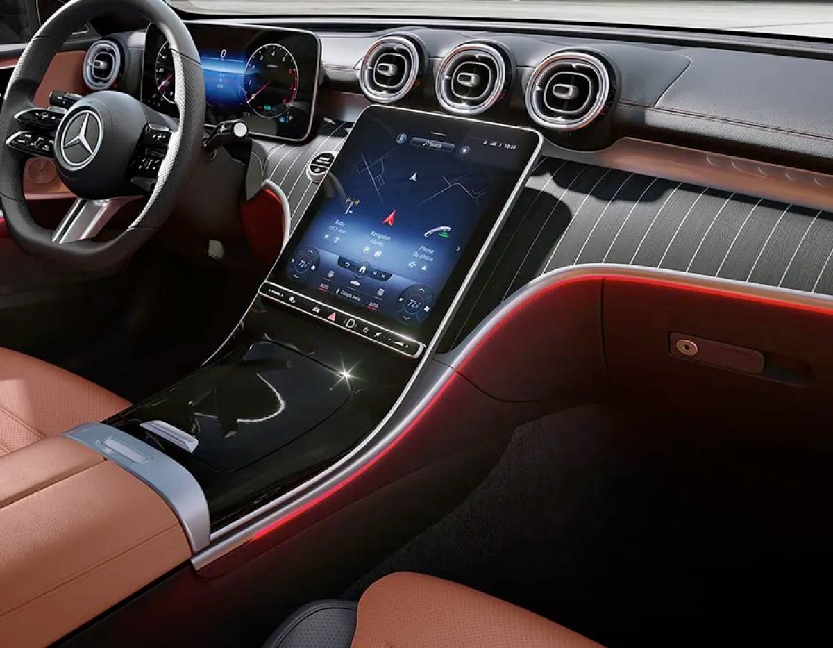 Mercedes-Benz C220 (4x4 AUTOMAT) 2024