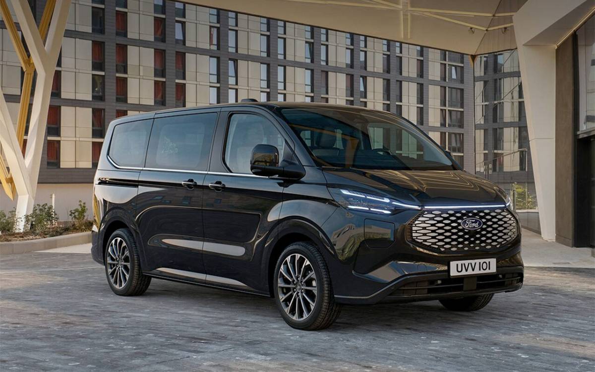 Ford Tourneo Custom (AUTOMAT) 2024