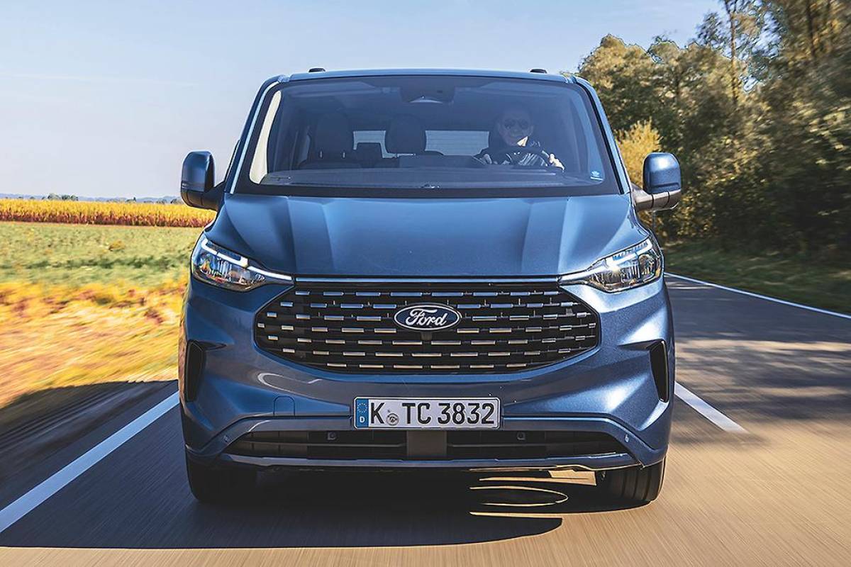 Ford Tourneo Custom (AUTOMAT) 2024