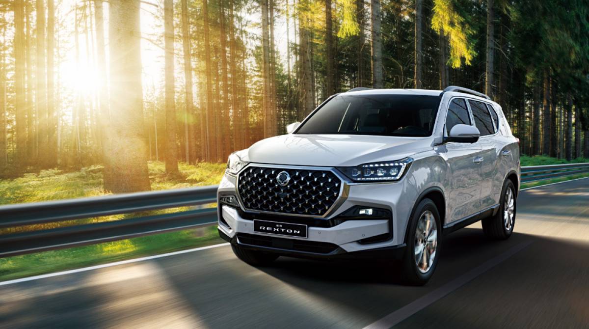 SsangYong Rexton Premium (4x4 AUTOMAT)  2024