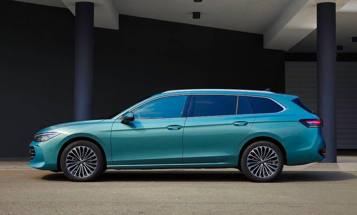 Volkswagen Passat Estate (AUTOMAT) 2024