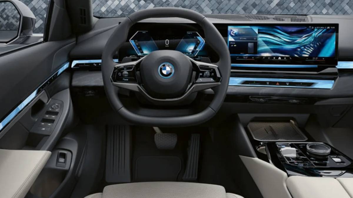 BMW 520 (4x4 AUTOMAT) 2024