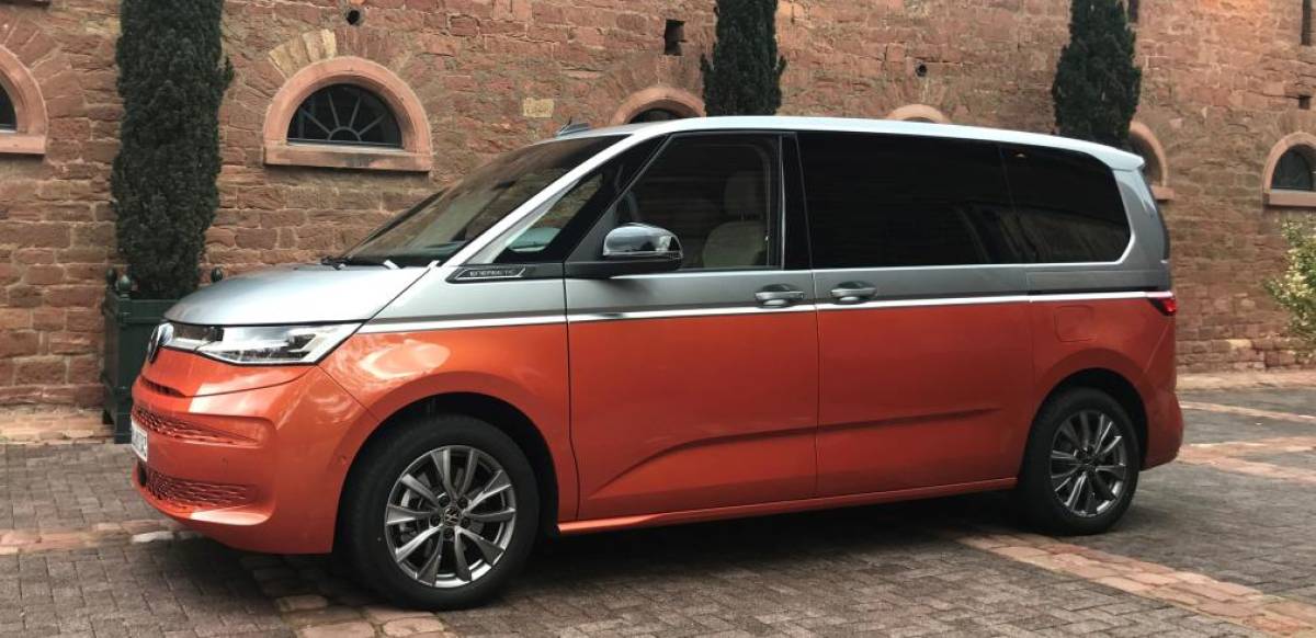 Volkswagen Multivan (Automat) 2024