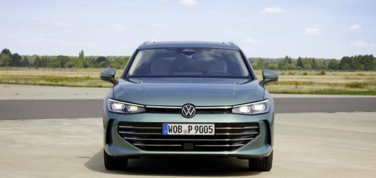Volkswagen Passat Estate (AUTOMAT) 2024
