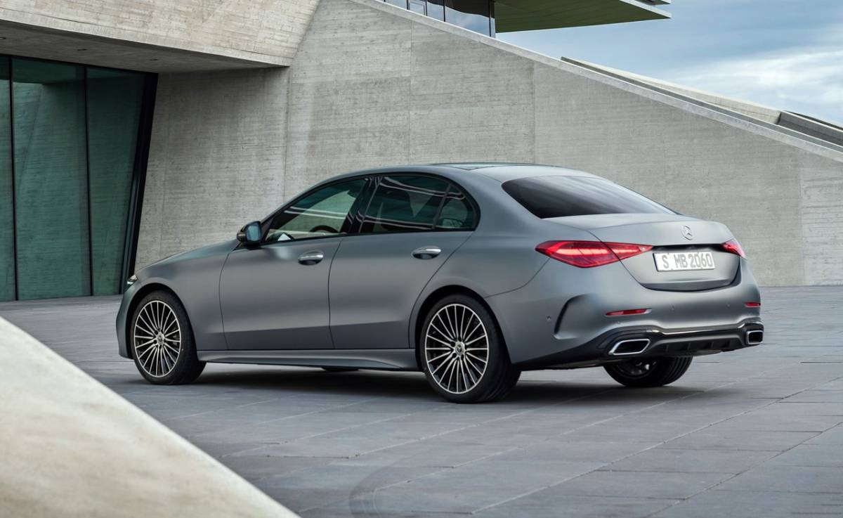 Mercedes-Benz C220 (4x4 AUTOMAT) 2024